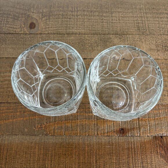 Crown Royal Whiskey Glass Embossed Diamond Low Ball Barware Set of 2 Glasses - Picture 4 of 9